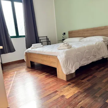 Dormire A Reggio Zona Aeroporto Alojamento de Acomodação e Pequeno-almoço Reggio di Calabria