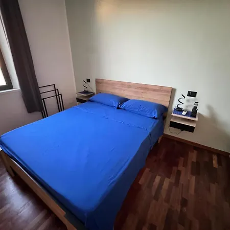 Alojamento de Acomodação e Pequeno-almoço Dormire A Reggio Zona Aeroporto