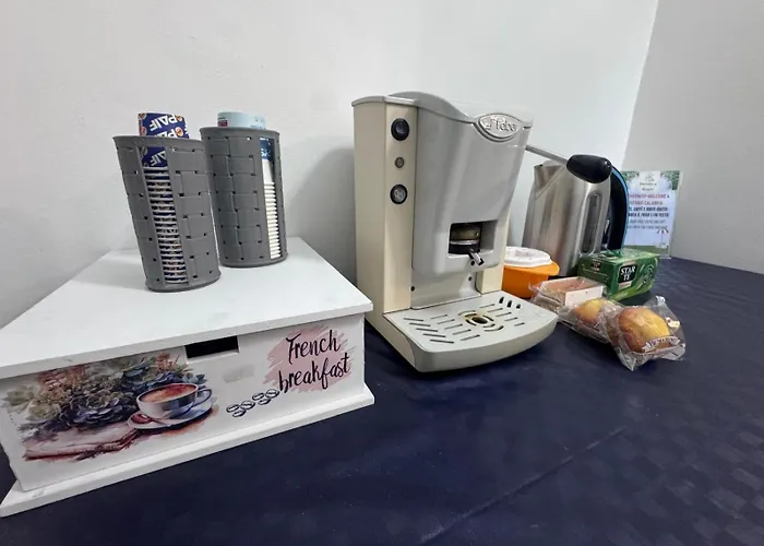 Alojamento de Acomodação e Pequeno-almoço Dormire A Reggio Zona Aeroporto Reggio di Calabria